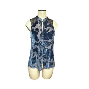 TINY Women’s XS Sleeveless Button Down Top Blue Abstract Print Flowy